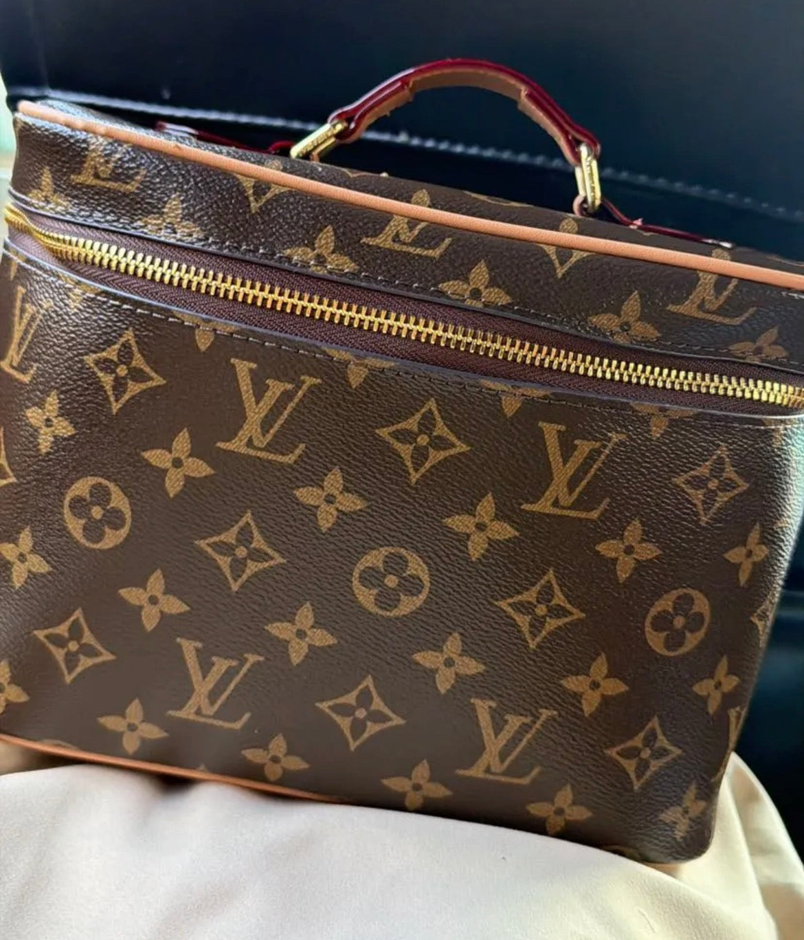LV Vanity (Big)